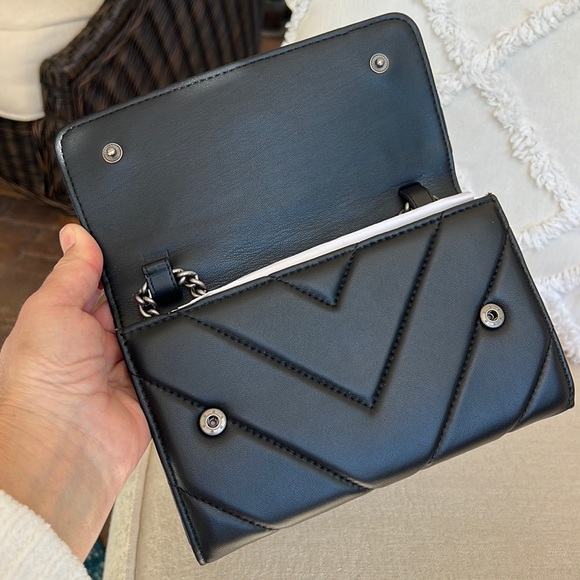 KURT GEIGER LONDON NWT Kensington Leather Wallet on a Chain BLACK - Picture 12 of 17